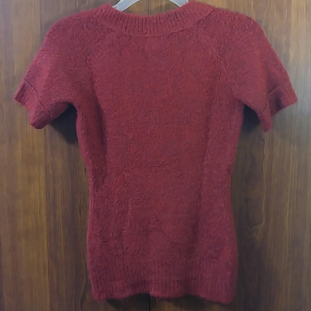 Arizona fuzzy red short sleeve v-neck sweater S - Picture 3 of 3